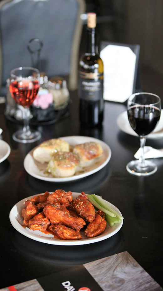 Davilas Pizza - Oslo | restaurant | 4125 9th St SW #102, Vero Beach, FL 32968, USA | 7723654239 OR +1 772-365-4239