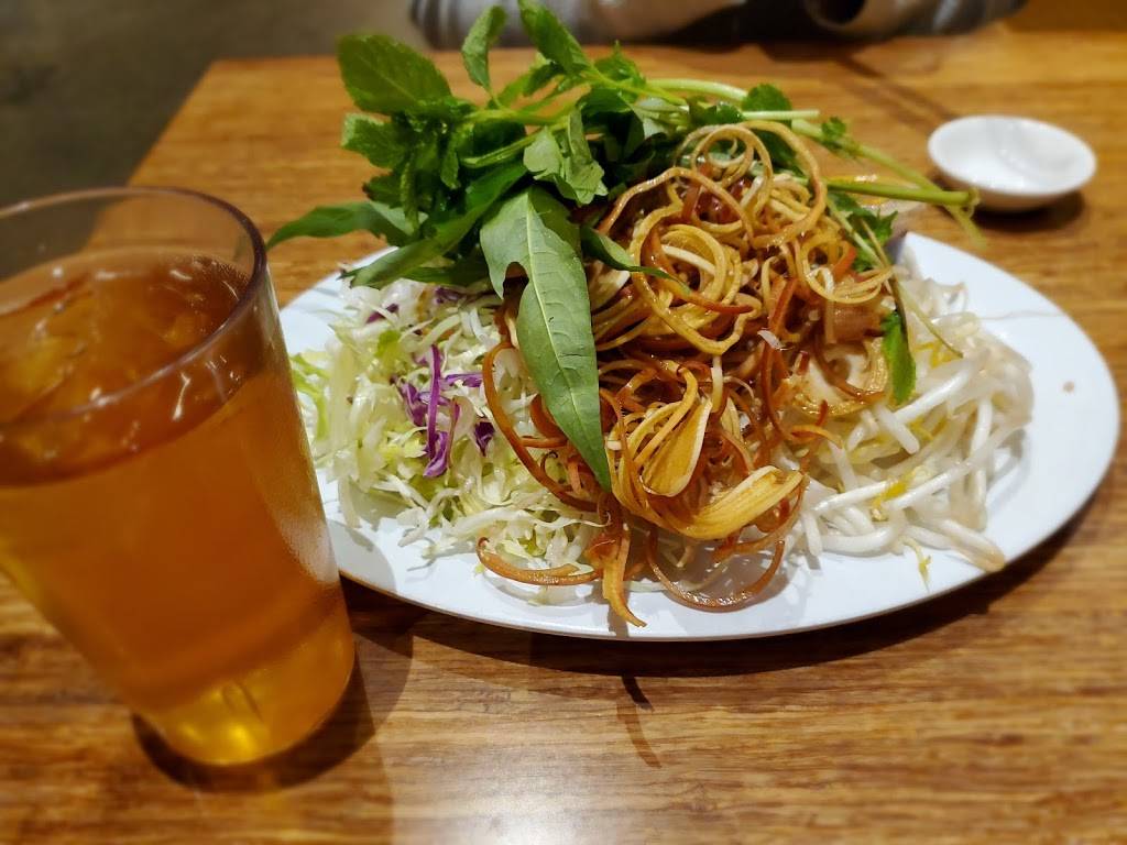Tèo Bun Bo Hue | restaurant | 8220 SE Harrison St #230, Portland, OR 97216, USA | 5032083532 OR +1 503-208-3532