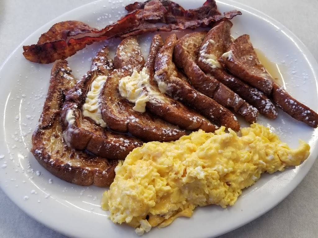 Anns Restaurant | restaurant | 1604 S Hawkins Ave, Akron, OH 44320, USA | 3308369000 OR +1 330-836-9000