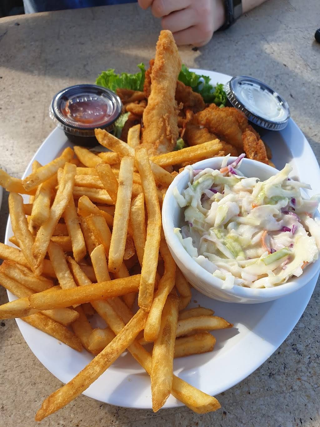 Hungry Tarpon Restaurant | restaurant | 77522 Overseas Hwy, Islamorada, FL 33036, USA | 3056640535 OR +1 305-664-0535