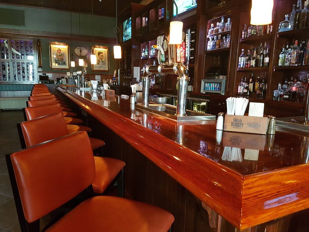 Sam Sneads Oak Grill & Tavern | restaurant | 7 Sylvester C. Formey Dr, Savannah, GA 31408, USA | 9129630797 OR +1 912-963-0797