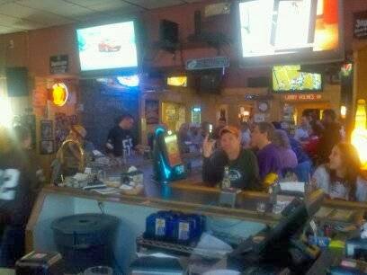 Fifty Yard Line Sports Bar | restaurant | 2626 Easton Ave, Bethlehem, PA 18017, USA | 6108829190 OR +1 610-882-9190