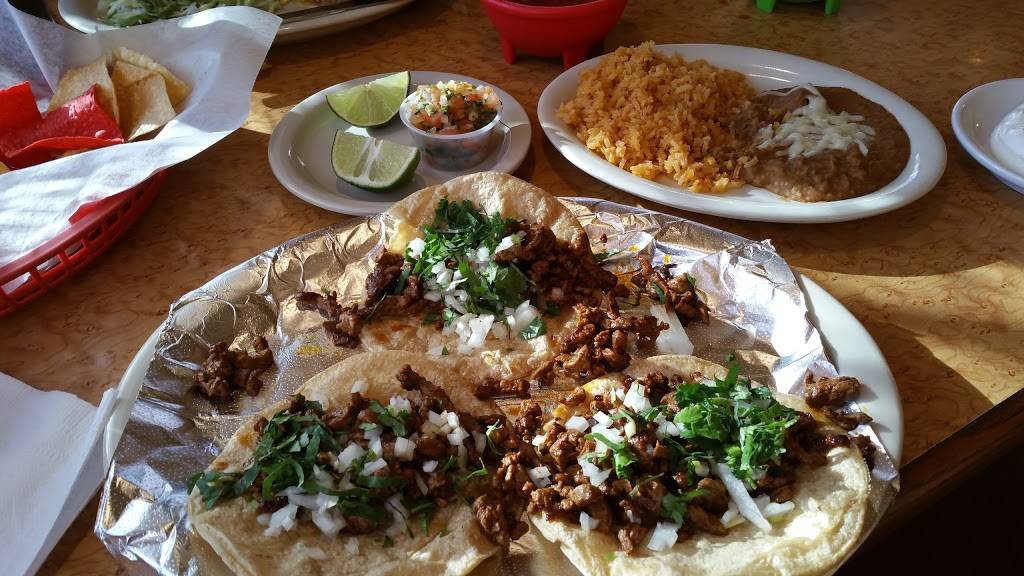 Las Palmas Mexican Restaurant | restaurant | 250 Conner St, Noblesville, IN 46060, USA | 3177704667 OR +1 317-770-4667