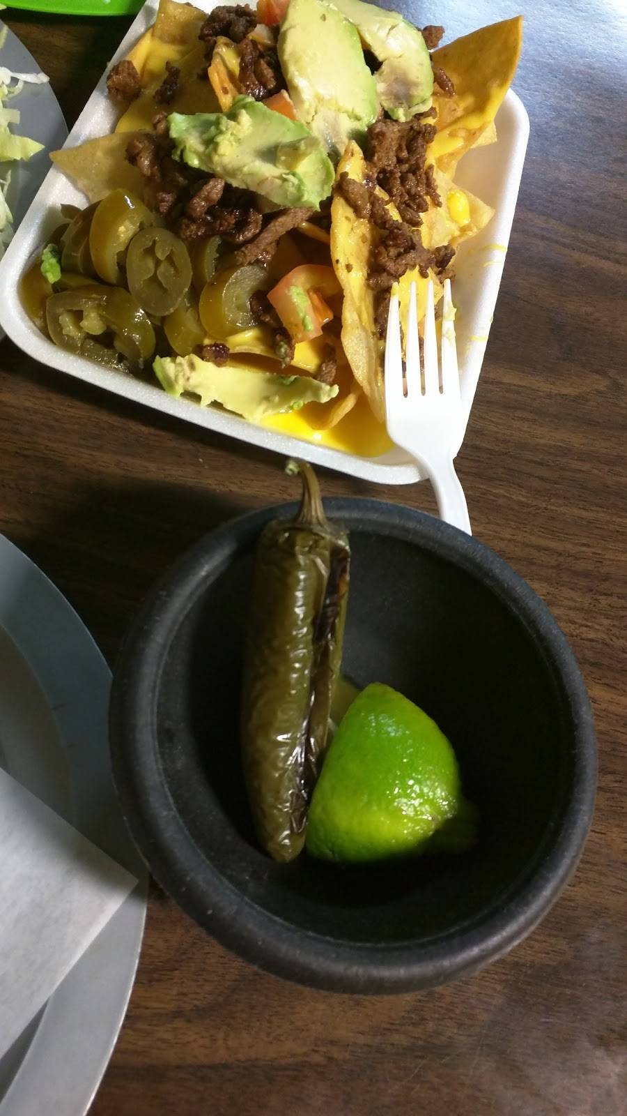 Taquitos El Guero | restaurant | 3016 W Commerce St, San Antonio, TX 78207, USA | 2104315468 OR +1 210-431-5468