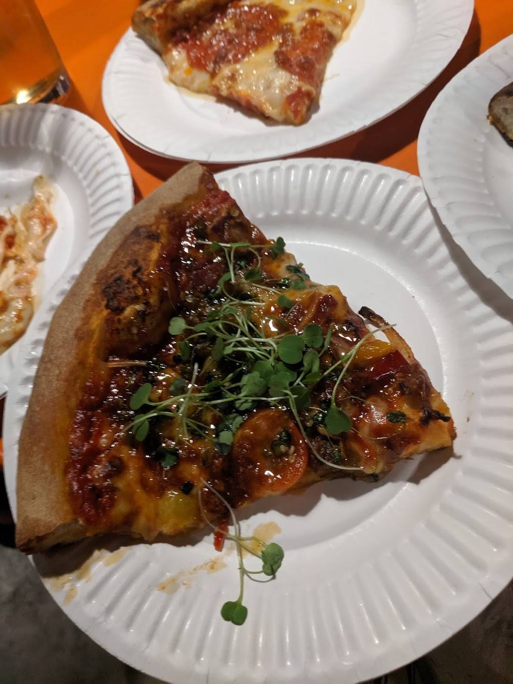 Black Cat Pizza | restaurant | 401 Bryan Ave, Fort Worth, TX 76104, USA | 8174895150 OR +1 817-489-5150