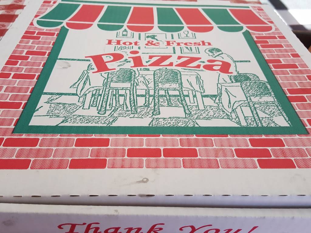 Familia Pizzeria | meal delivery | 8090 S Durango Dr, Las Vegas, NV 89113, USA | 7028964606 OR +1 702-896-4606