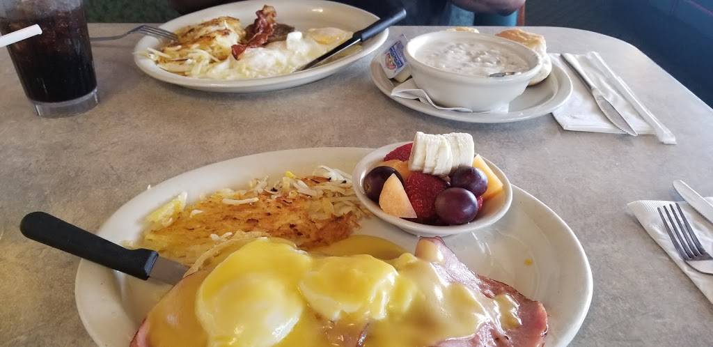 Jims Restaurant | restaurant | 11593 I-35, Live Oak, TX 78233, USA | 2106548320 OR +1 210-654-8320