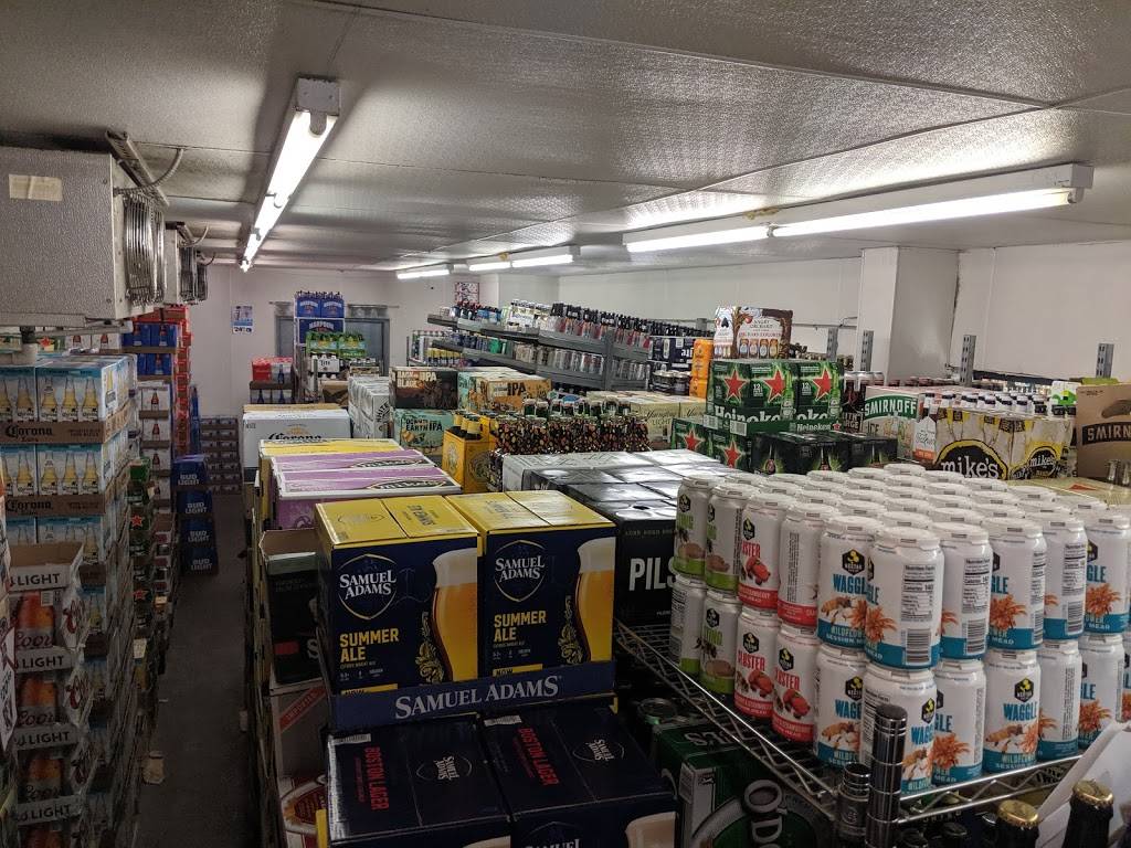 Rippys Liquor & Marketplace | meal takeaway | 4158 S County Trail, Charlestown, RI 02813, USA | 4013646711 OR +1 401-364-6711