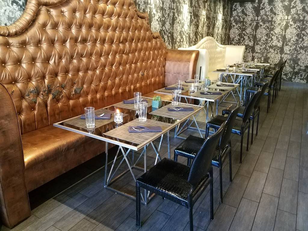 Tryst Gastro Lounge | night club | 240 Beach Dr NE, St. Petersburg, FL 33701, USA | 7278214567 OR +1 727-821-4567