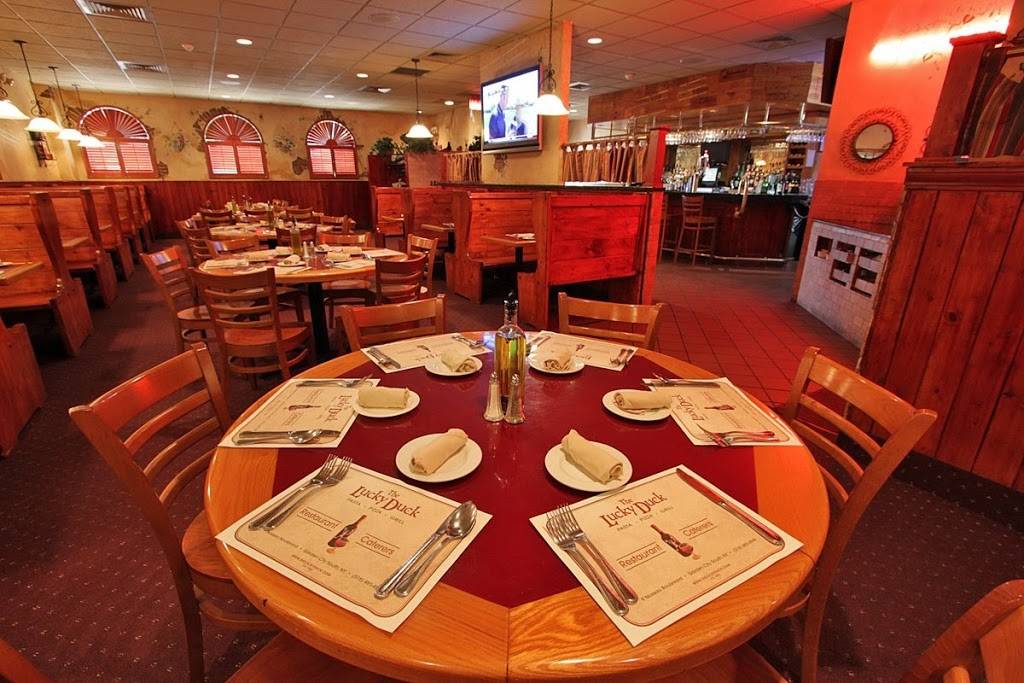 Anthonys Lucky Duck | restaurant | 9 Nassau Blvd, Garden City, NY 11530, USA | 5164854848 OR +1 516-485-4848