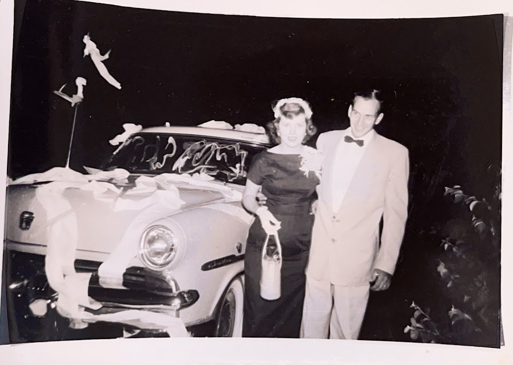 Ebin’s Point | restaurant | 26804 Burleson Rd, Albemarle, NC 28001, USA | 7044677777 OR +1 704-467-7777