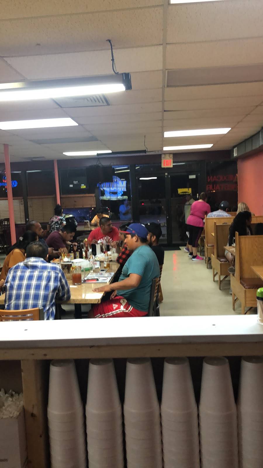 El MAGUEY | restaurant | 1015 Eastern Blvd, Clarksville, IN 47129, USA | 8127250002 OR +1 812-725-0002