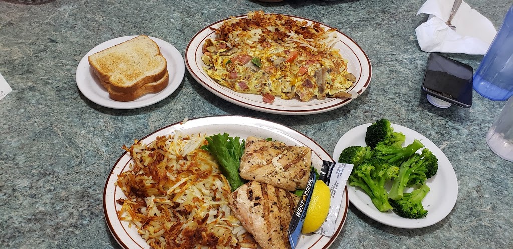 Riverside Family Restaurant 2 | restaurant | 1802 A Ave E, Oskaloosa, IA 52577, USA | 6416731480 OR +1 641-673-1480