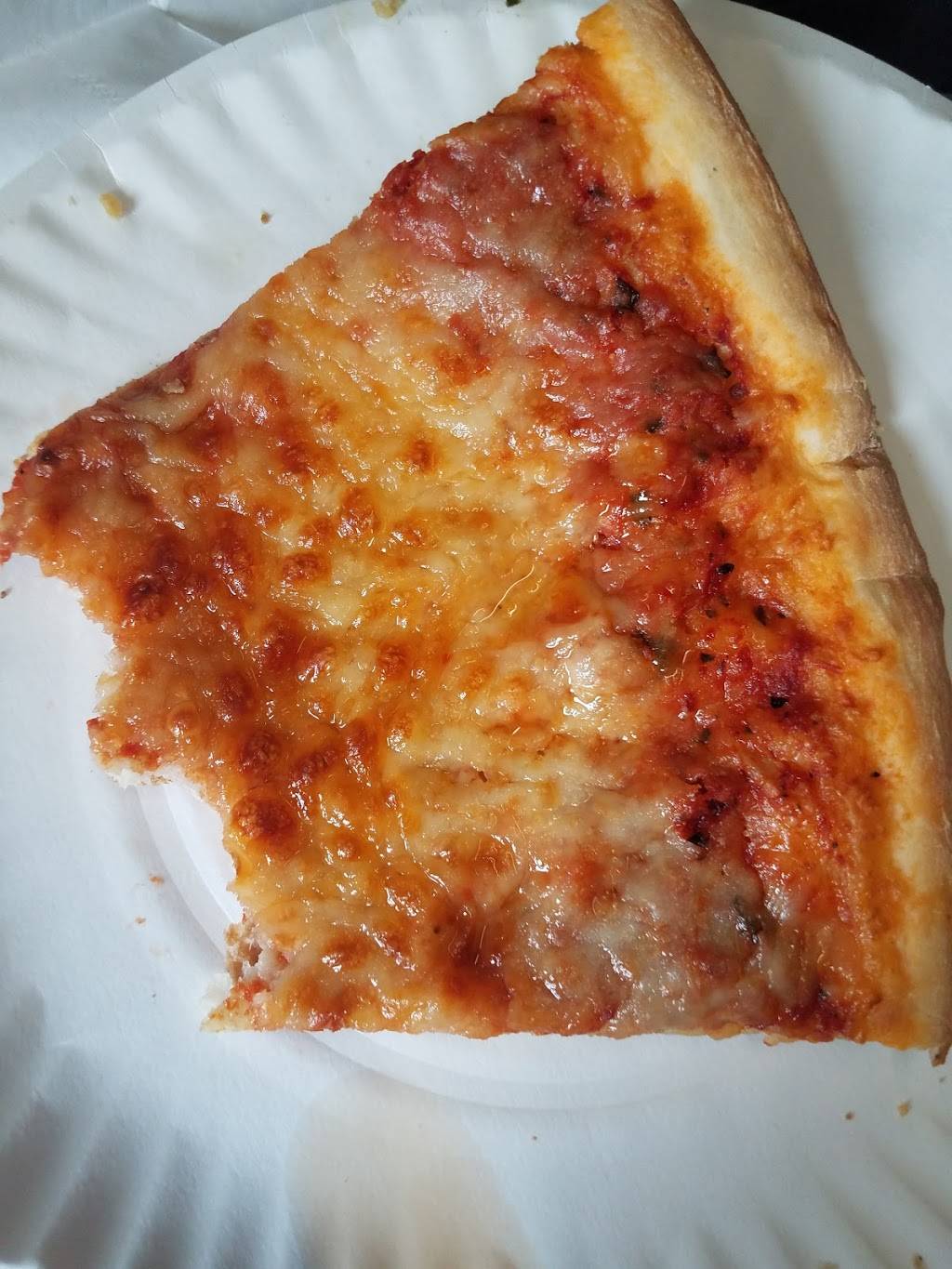 Tony + Bennys | restaurant | LaGuardia Airport, Headhouse Food Hall, Terminal B, Queens, NY 11371, USA | 7185549550 OR +1 718-554-9550