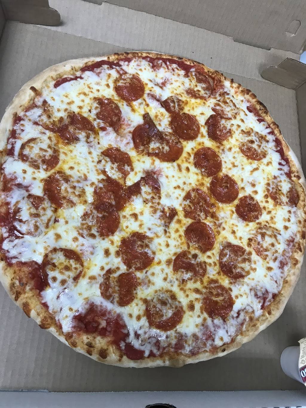 Prima Pizza | restaurant | 133 Back River Neck Rd, Essex, MD 21221, USA | 4105741100 OR +1 410-574-1100