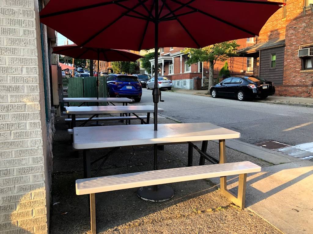 Joe Cestones Pizzeria | restaurant | 200 Virginia Ave, Pittsburgh, PA 15211, USA | 4124313311 OR +1 412-431-3311