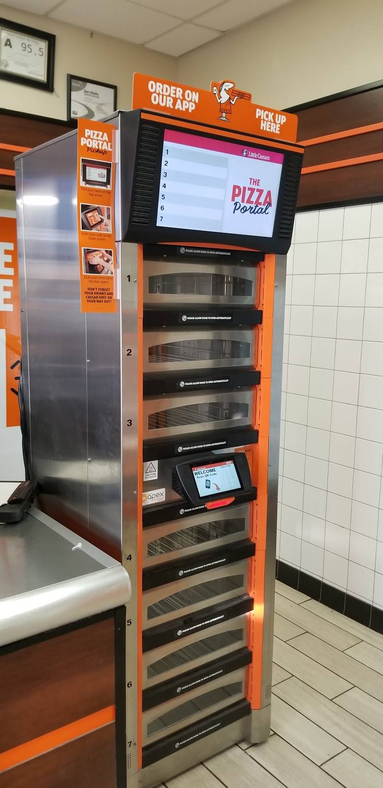 Little Caesars Pizza | meal takeaway | 3454 Bragg Blvd, Fayetteville, NC 28303, USA | 9106300500 OR +1 910-630-0500