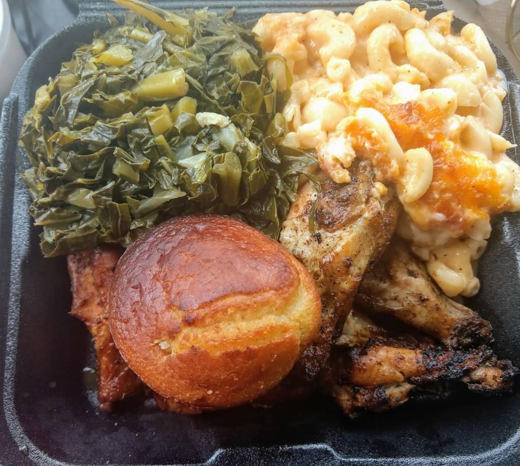 This Is It! BBQ and Seafood (Old National) | restaurant | 6045 Old National Hwy, College Park, GA 30349, USA | 6788278500 OR +1 678-827-8500