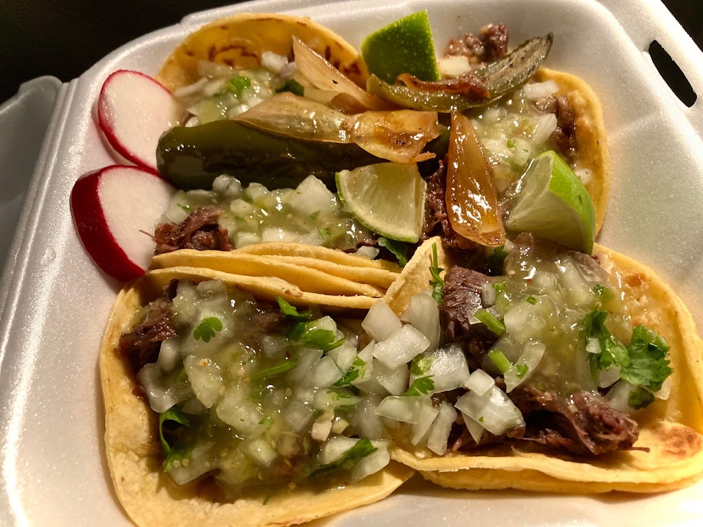 Tacos y Tortas Velasquez | restaurant | 199 Marguerite St, Williams, CA 95987, USA | 5303938429 OR +1 530-393-8429