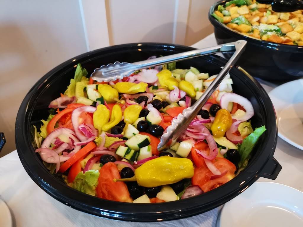 Gennaros Eatery | restaurant | 12 Blanchard Rd, Quincy, MA 02169, USA | 6177731500 OR +1 617-773-1500