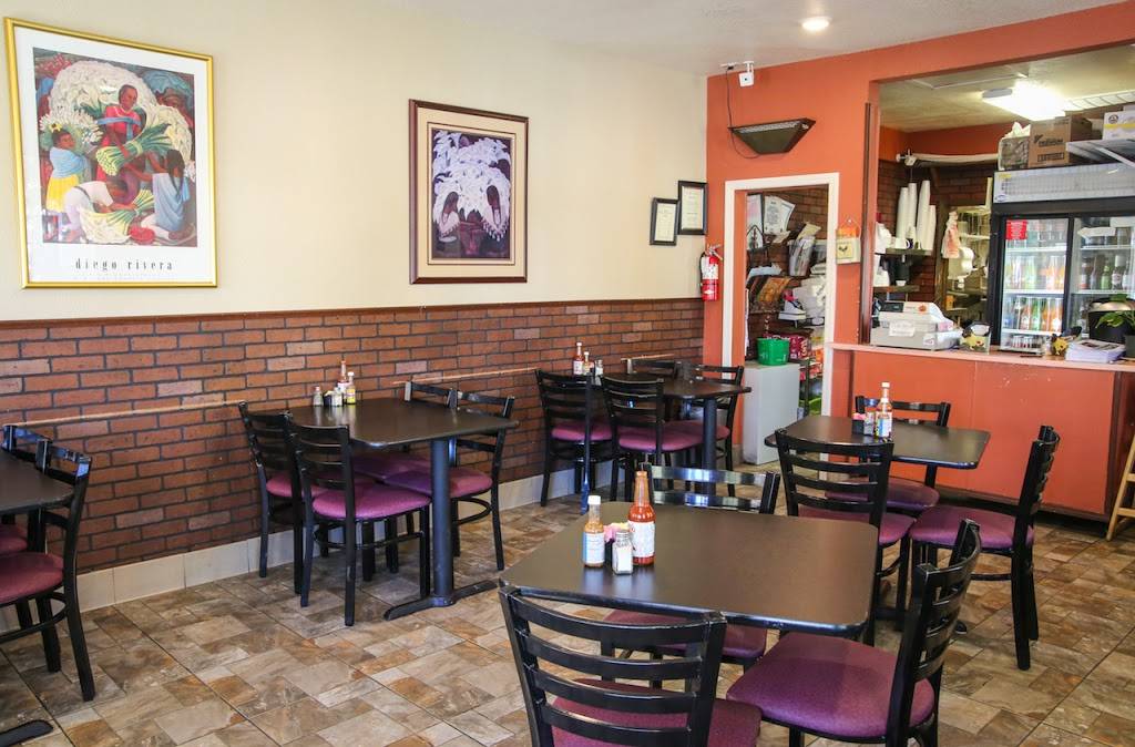 Los Gallos Taqueria | restaurant | 520 F St, Lincoln, CA 95648, USA | 9166459194 OR +1 916-645-9194