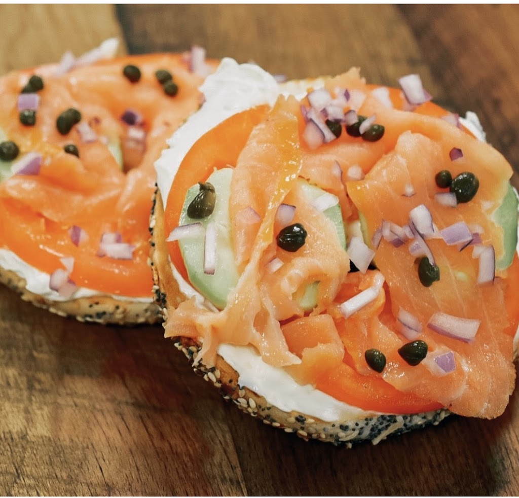 Fresh Squezed Cafe | restaurant | 2240 State Rd, Plymouth, MA 02360, USA | 7744139527 OR +1 774-413-9527