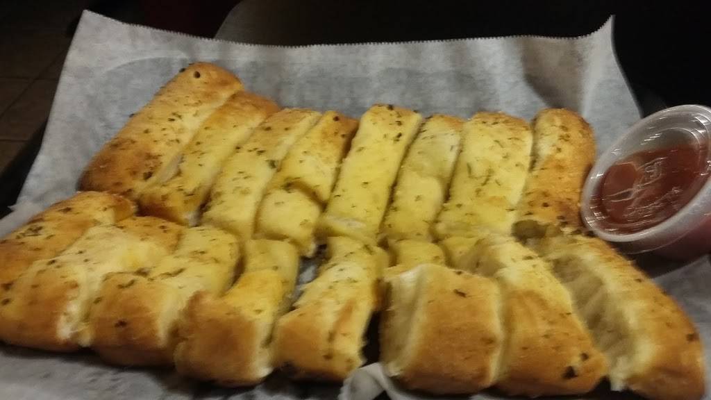 Foxs Pizza Den | restaurant | 147 E Church St, Sandersville, GA 31082, USA | 4785521099 OR +1 478-552-1099