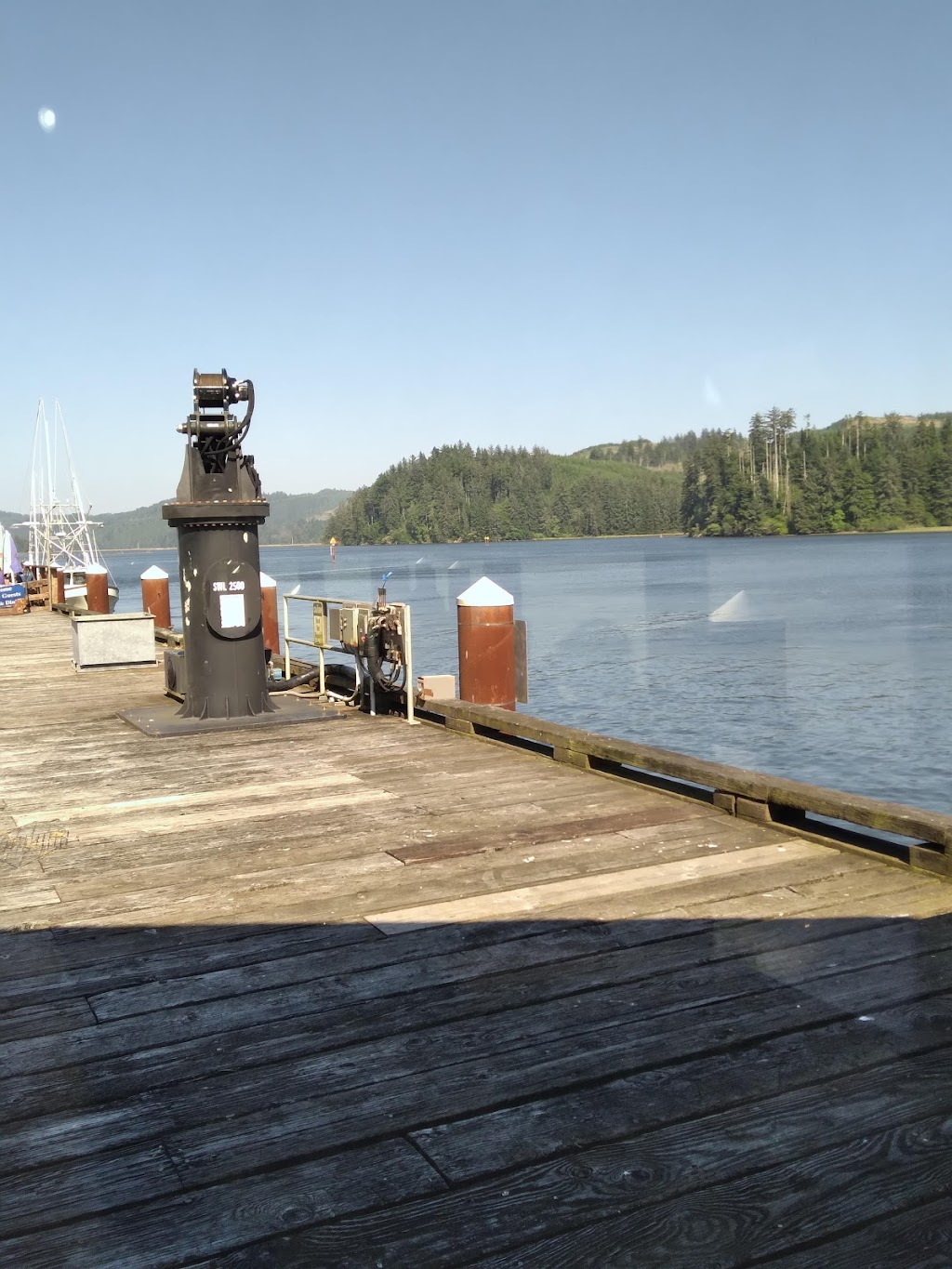 Mos Restaurant | restaurant | 1436 Bay St, Florence, OR 97439, USA | 5419972185 OR +1 541-997-2185