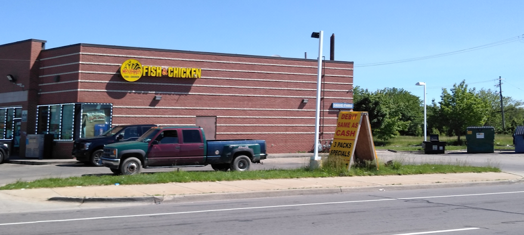 Manhattan Fish & Chicken | restaurant | 3800 Conner St, Detroit, MI 48215, USA | 3133311300 OR +1 313-331-1300