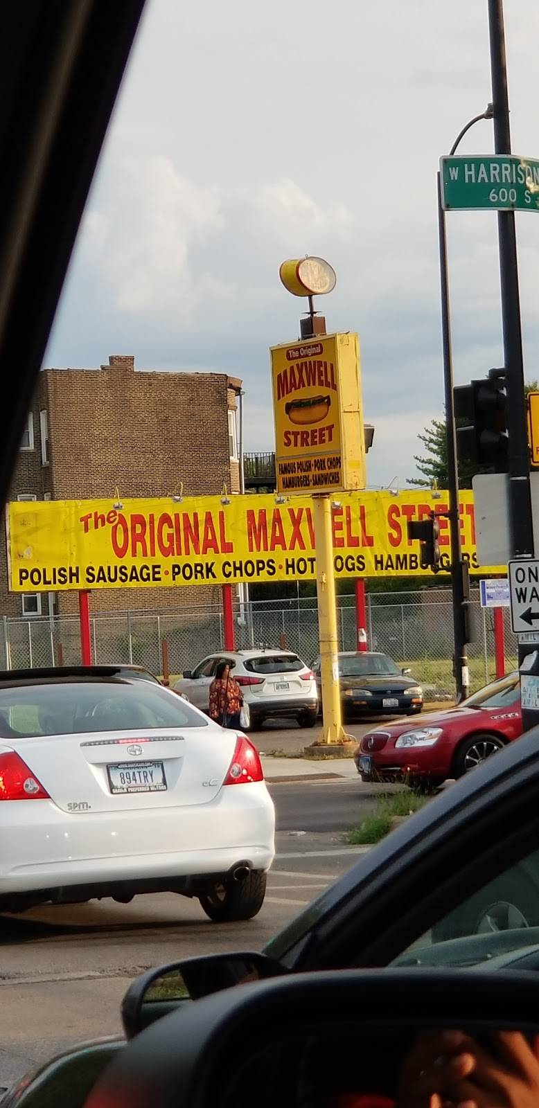 Madison Street Burger | restaurant | 3701 W Madison St, Chicago, IL 60624, USA | 7736380900 OR +1 773-638-0900