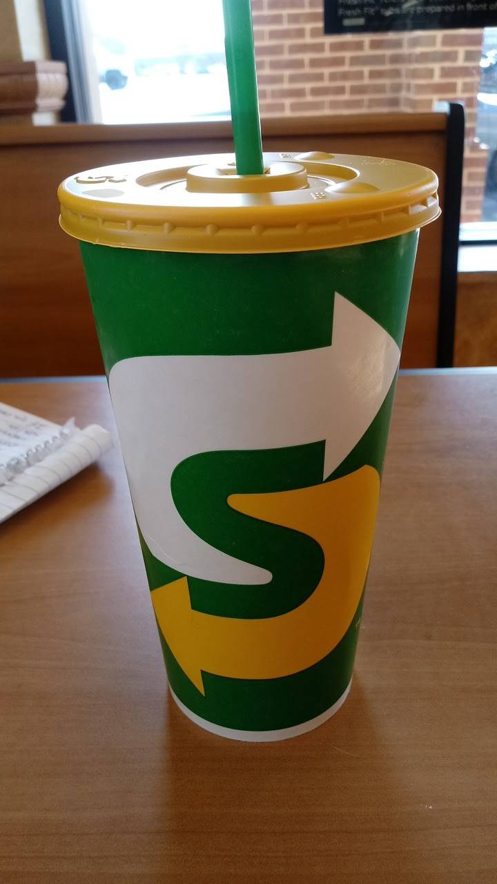 Subway Restaurants | restaurant | 300 Pantops Center, Charlottesville, VA 22911, USA | 4349840652 OR +1 434-984-0652