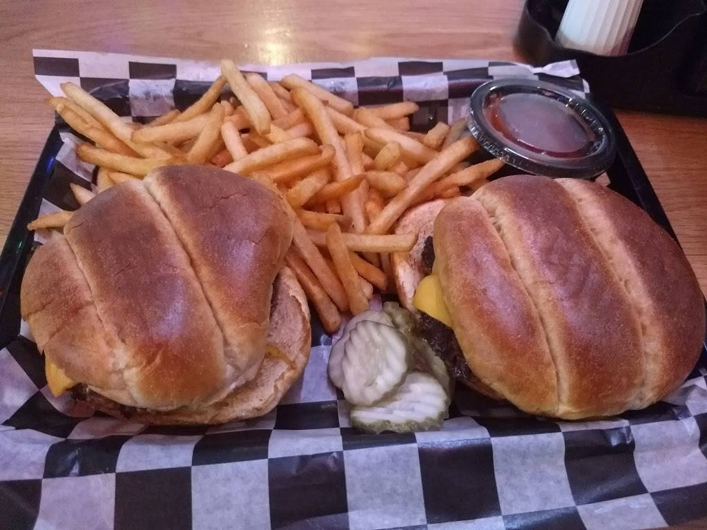 The Double U | restaurant | 620 University Ave, Madison, WI 53715, USA | 6086160758 OR +1 608-616-0758