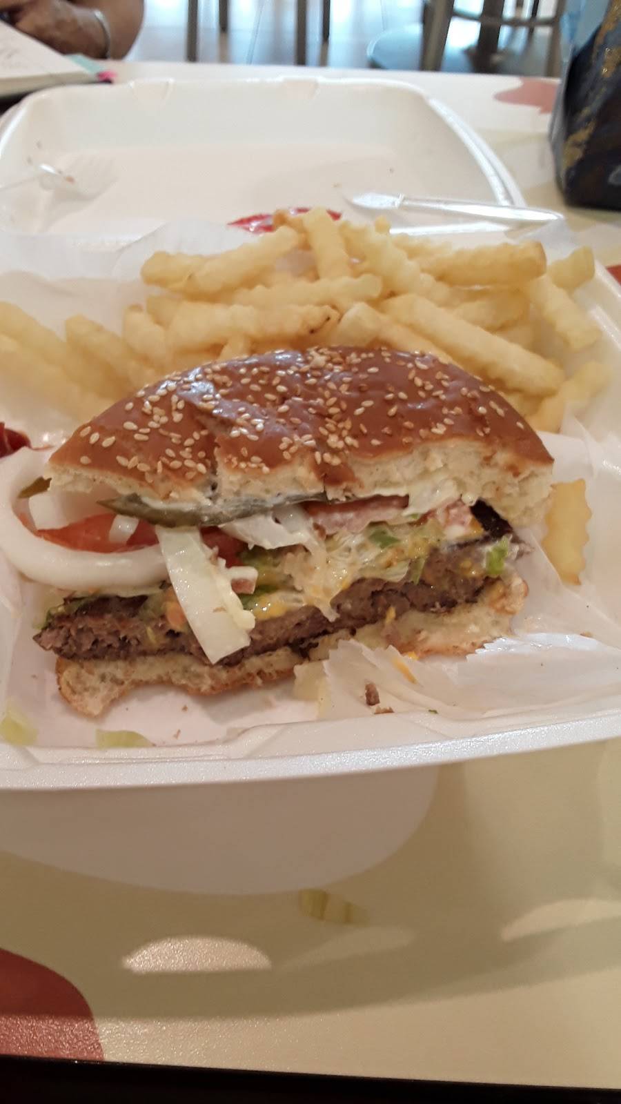 American Deli | restaurant | 3700 Atlanta Hwy, Athens, GA 30606, USA | 7065433009 OR +1 706-543-3009