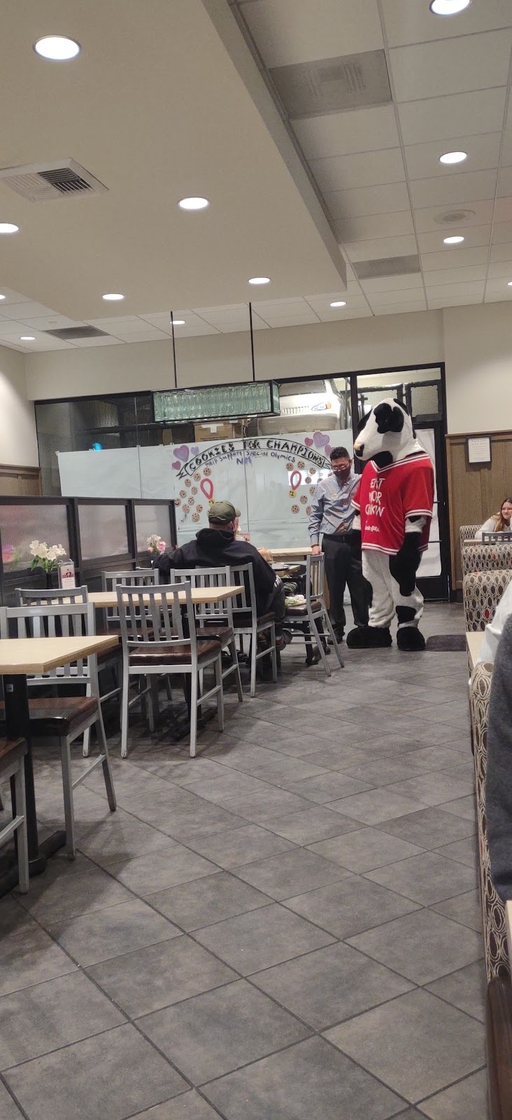 Chick-fil-A | restaurant | 2400 Cerrillos Rd, Santa Fe, NM 87505, USA | 5054242269 OR +1 505-424-2269