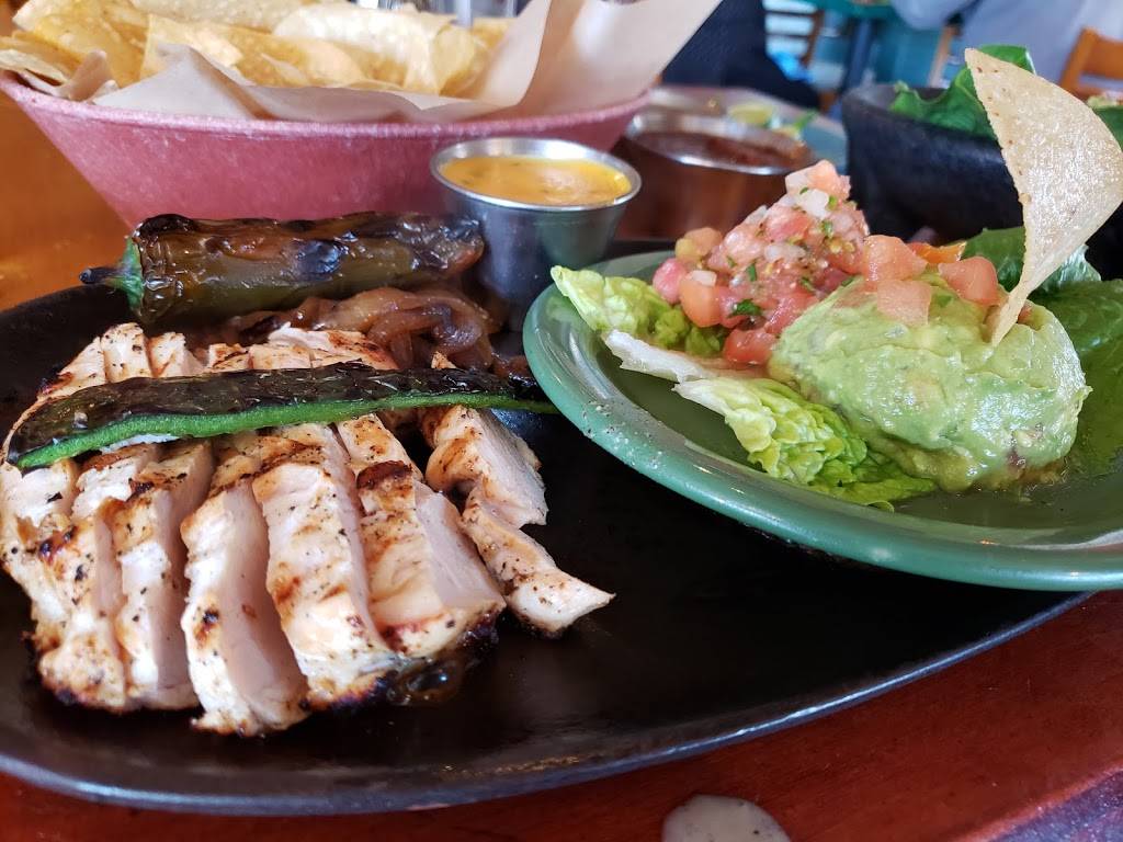 Lupe Tortilla | restaurant | 7215 FM 1960, Humble, TX 77346, USA | 2813153750 OR +1 281-315-3750