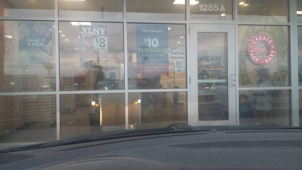 Papa Murphys Take N Bake Pizza | meal takeaway | 1285 M-89, Plainwell, MI 49080, USA | 2692251333 OR +1 269-225-1333