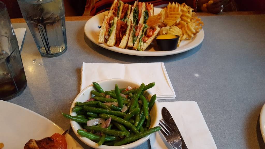 115 Bourbon Street | restaurant | 3359 W 115th St, Merrionette Park, IL 60803, USA | 7083888881 OR +1 708-388-8881