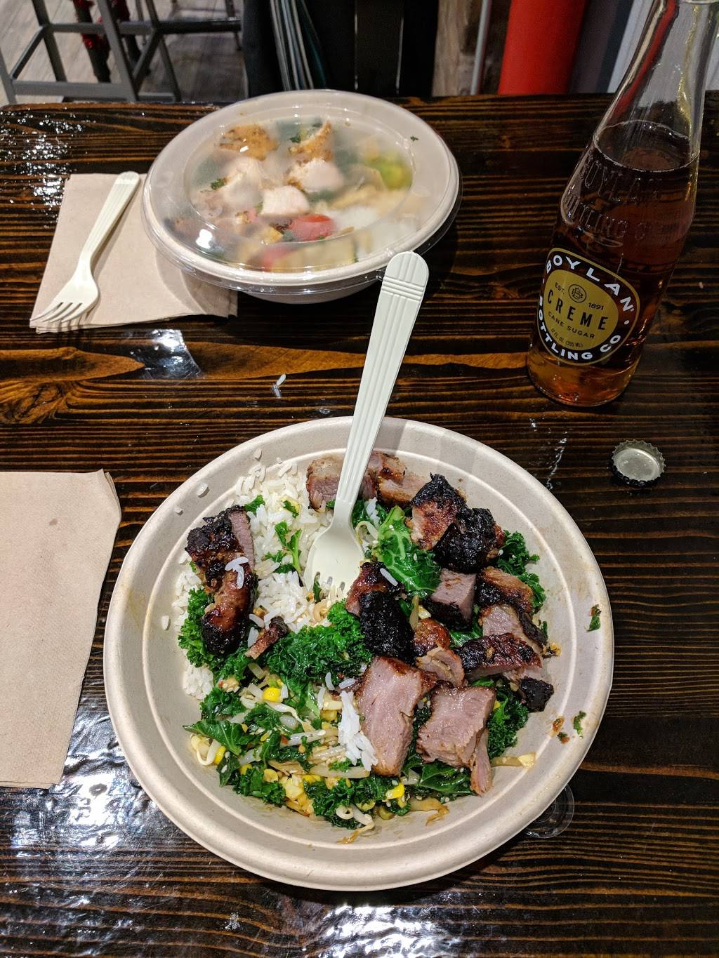 Roast Kitchen | restaurant | 870 Broadway, New York, NY 10003, USA | 2125299100 OR +1 212-529-9100