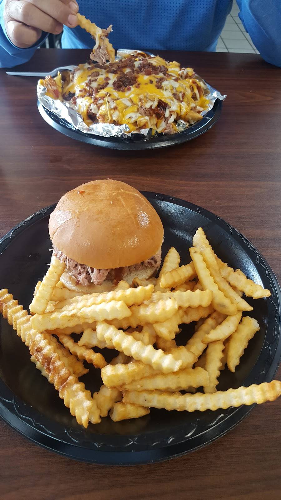 Good Ole Boys BBQ | restaurant | 16634 US-280, Chelsea, AL 35043, USA | 2056033332 OR +1 205-603-3332