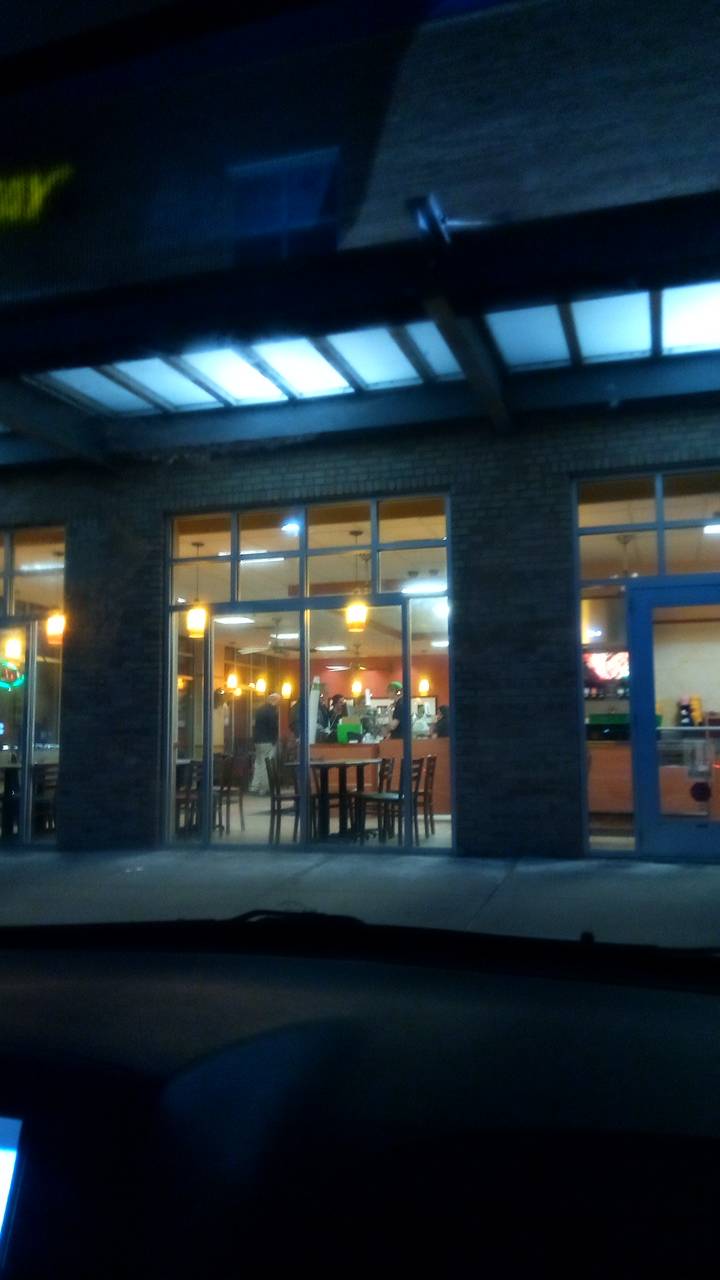 Subway | restaurant | 1140 Monroe Ave NW, Grand Rapids, MI 49503, USA | 6169139471 OR +1 616-913-9471