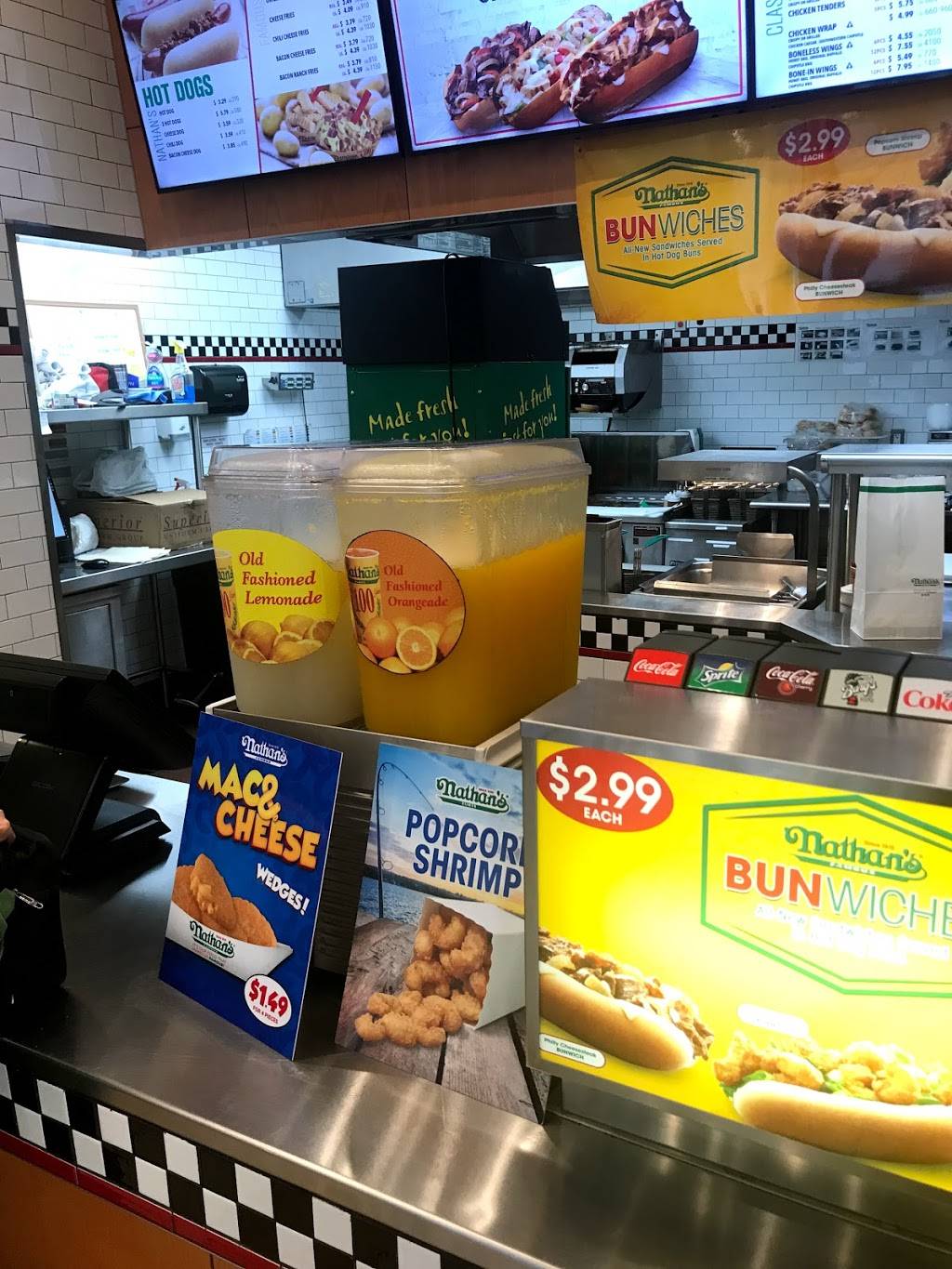 Nathans Famous Hot Dogs | restaurant | 25 Flatbush Ave, Brooklyn, NY 11217, USA | 7187973803 OR +1 718-797-3803