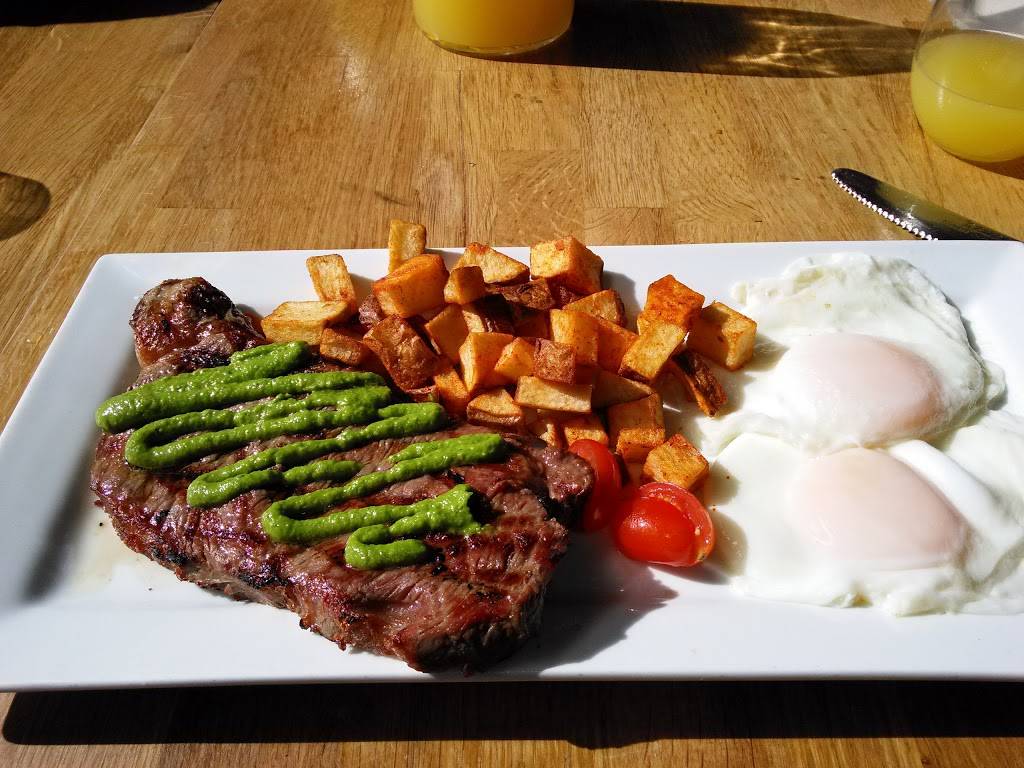 LOKaL | night club | 2500 N Ashland Ave, Chicago, IL 60614, USA | 8728293330 OR +1 872-829-3330