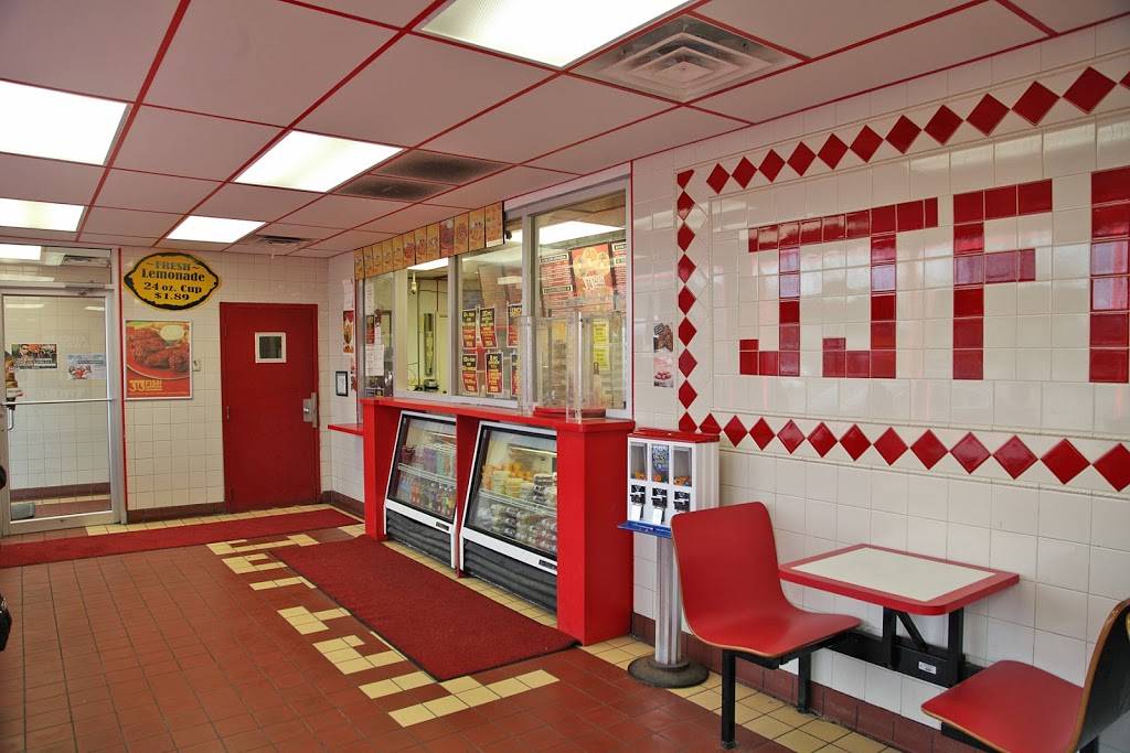 J J Fish & Chicken | restaurant | 1955 W Capitol Dr, Milwaukee, WI 53206, USA | 4148734747 OR +1 414-873-4747