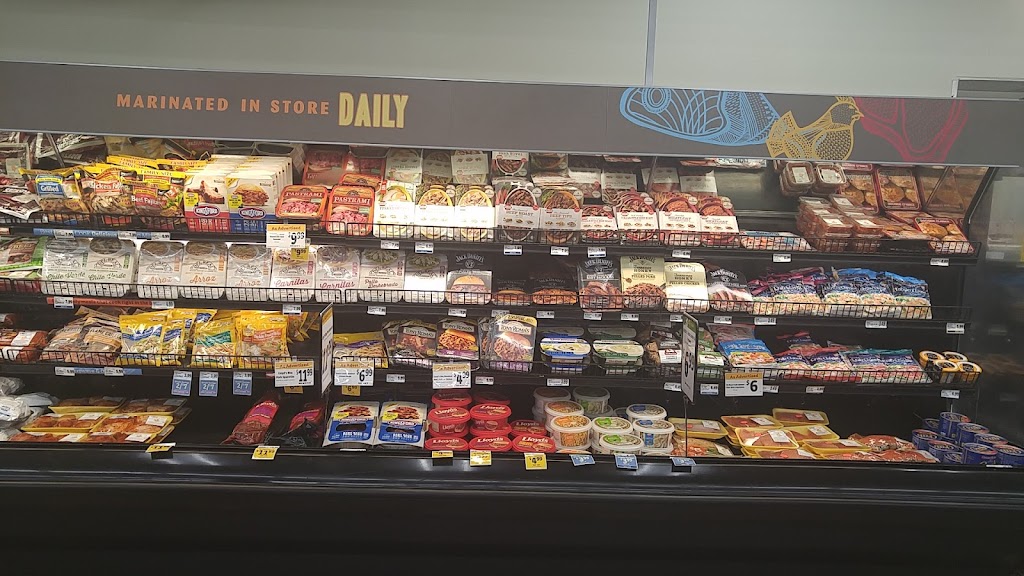 Save Mart | meal delivery | 900 W Henderson Ave, Porterville, CA 93257, USA | 5597811447 OR +1 559-781-1447