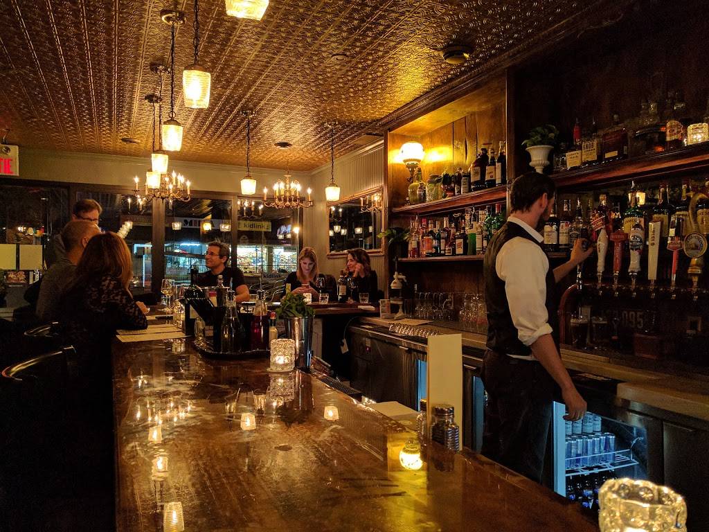 LOCAL 75 Bistro Pub | restaurant | 5601 Av de Monkland, Montréal, QC H4A 1E2, Canada | 5144847575 OR +1 514-484-7575