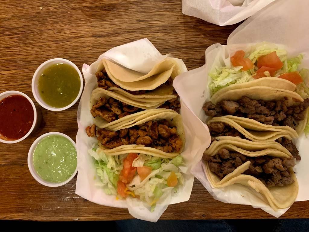 Papa Felipes Mexican Restaurant | restaurant | 9800 Menaul Blvd and, Eubank Blvd NE, Albuquerque, NM 87112, USA | 5052928877 OR +1 505-292-8877