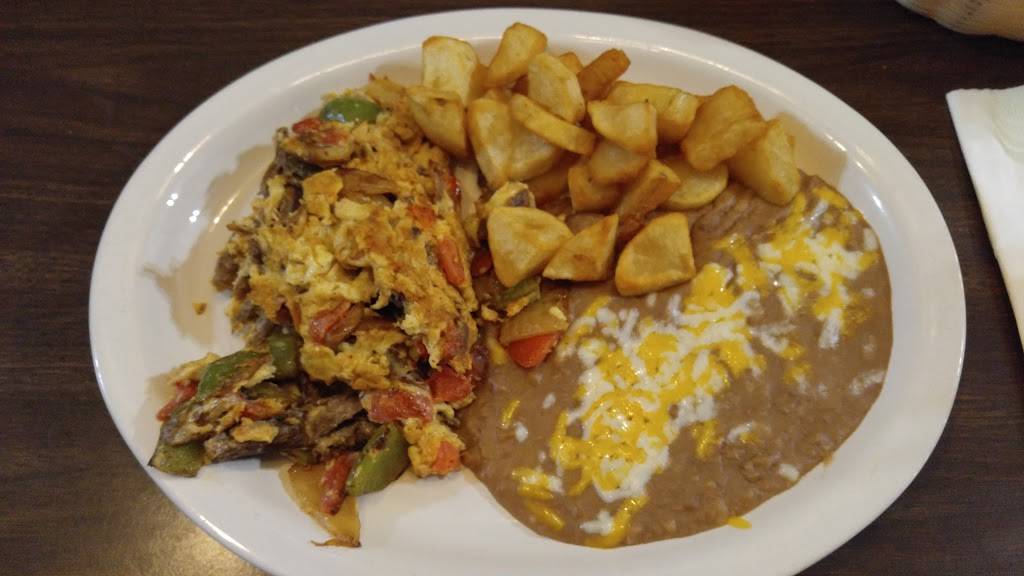 Velascos Mexican Restaurant | restaurant | 641 Academy Ave, Sanger, CA 93657, USA | 5598762666 OR +1 559-876-2666