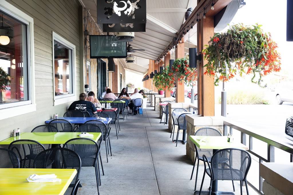 Salty Iguana Mexican Restaurant - Prairie Village | restaurant | 8228 Mission Rd, Prairie Village, KS 66208, USA | 9133813888 OR +1 913-381-3888