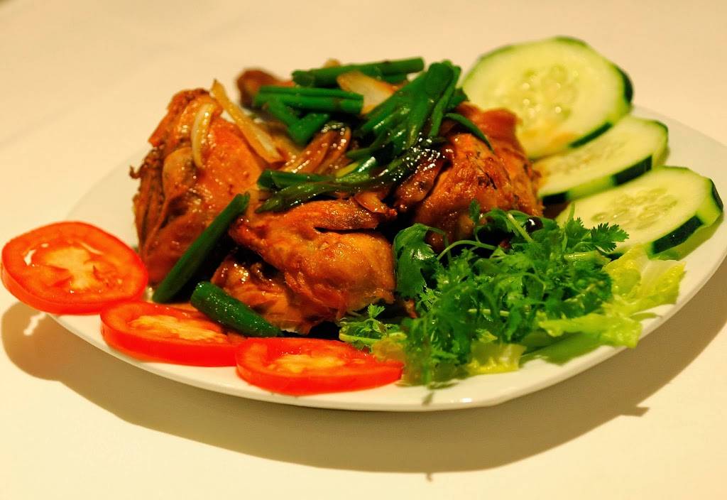 Le Bambou | restaurant | 2634 Del Mar Heights Rd, Del Mar, CA 92014, USA | 8582598138 OR +1 858-259-8138