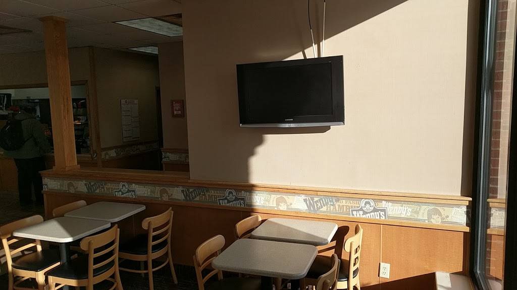 Wendys | restaurant | 913 N Wisner St, Jackson, MI 49202, USA | 5177844000 OR +1 517-784-4000